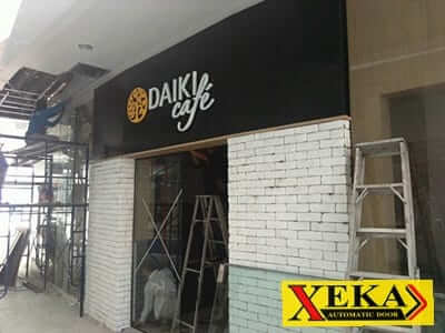 ร้าน Daiki Cafe ติดตั้งประตูบานเลื่อนอัตโนมัติ